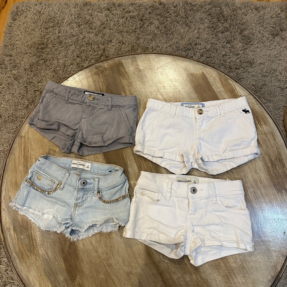 Abercrombie Kids Gray and White Shorts Set